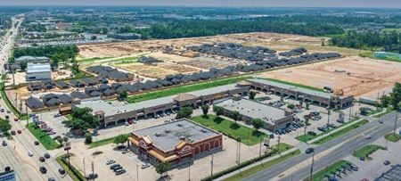Retail space for Rent at 1319 Cypress Creek Parkway in Houston