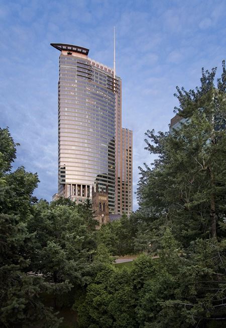 302      Space Photo Gallery 4