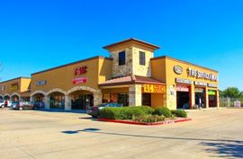 Ella Plaza