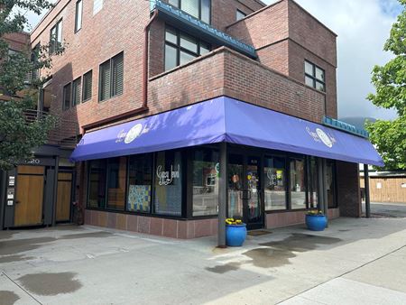 Photo of commercial space at 820 Pearl Street in Boulder