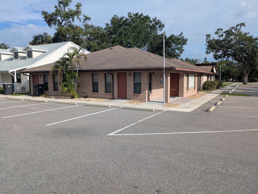 2,044 +/- Sq Ft Turnkey Medical Office Space