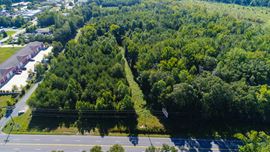 23 Warrenton Rd