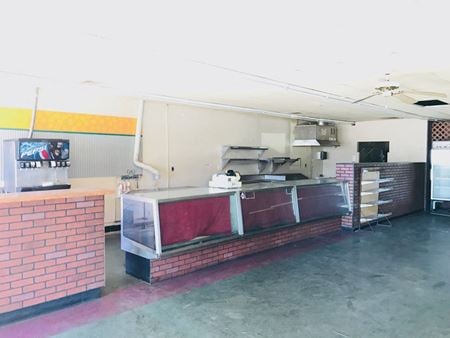 Retail space for Rent at 2322 W Northern Ave in Phoenix