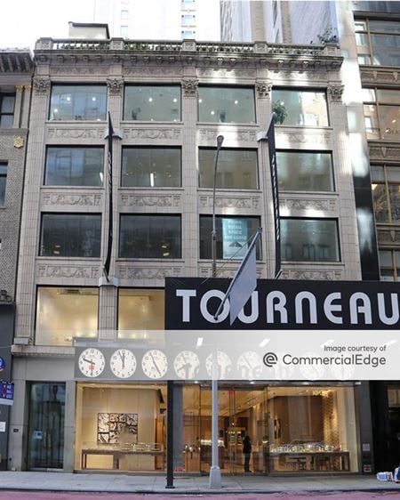 Retail space for Rent at 601 Madison Avenue in New York