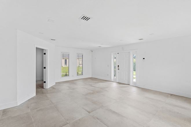 2878 South Osceola Avenue, Unit 5E