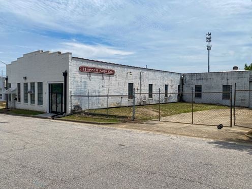 512 Pershing Road
