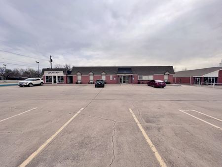 Photo of commercial space at 6520 E Reno Ave in Oklahoma City