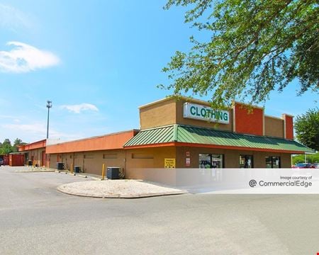 Photo of commercial space at 5100 Commercial Way in Spring Hill