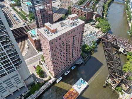 Office space for Rent at 355 North Canal Street in Chicago