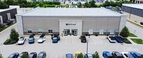 Offering Memorandum | Single-Tenant | NNN Leased | Industrial