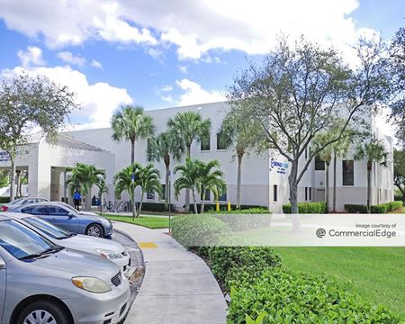 Office space for Rent at 200 NW 7th Avenue in Fort Lauderdale