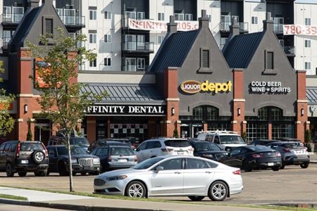 Unity Square West (11604-11842 104 Ave)