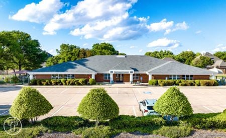 Retail space for Sale at 210 N Alma Dr in Allen