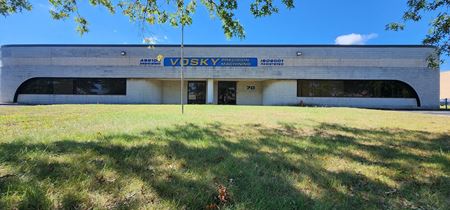 Industrial space for Rent at 70 Air Park Drive in Ronkonkoma