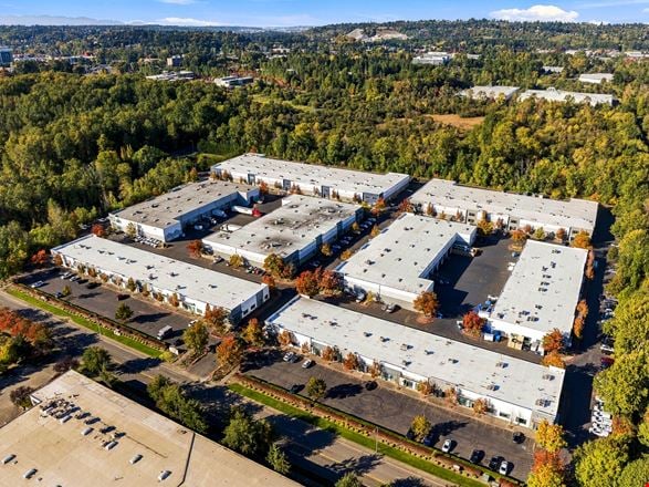 Oakesdale Commerce Center