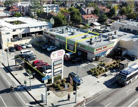 Retail space for Rent at 2190 W Washington Blvd in Los Angeles