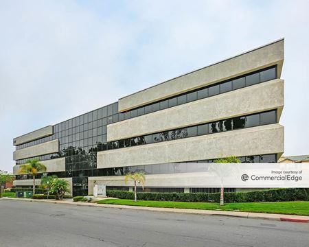 Office space for Sale at 9918 Hibert St. in San Diego