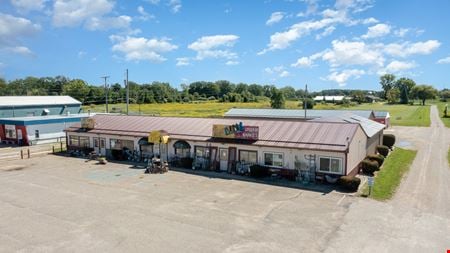 Photo of commercial space at 1377 W Monroe Rd in St Louis