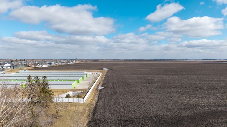 127 Acres Land