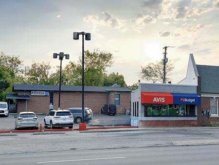 Photo of commercial space at 27364 Woodward Avenue  in Royal Oak