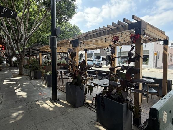 Old Pasadena Retail/Restaurant