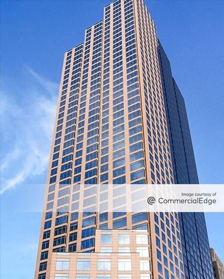 Office space for Rent at 1700 Pacific Avenue in Dallas