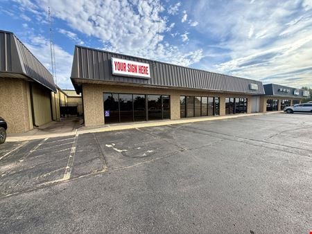 Industrial space for Rent at 4408 W. Central Ave. in Wichita