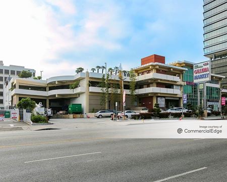 Photo of commercial space at 440 South Vermont Avenue in Los Angeles