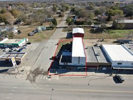 123 N Main Street, #17 &18