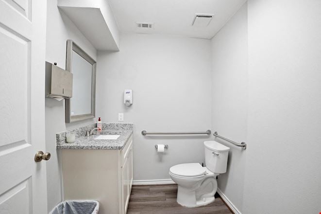2313 Ridge Rd #102