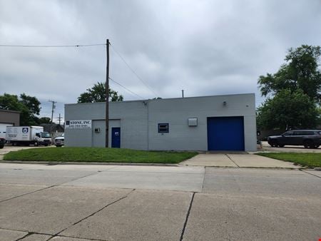 Industrial space for Sale at 205 W Lincoln Ave in Madison Heights