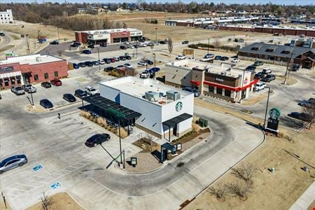 Retail space for Sale at 14307 NE 23rd St in Choctaw
