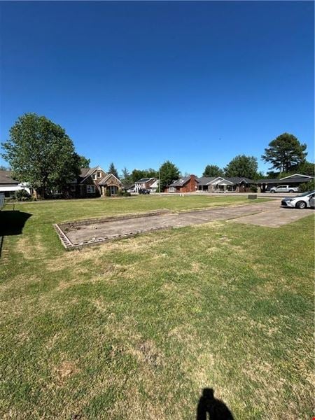 Photo of commercial space at 312 S Rogers St in Clarksville