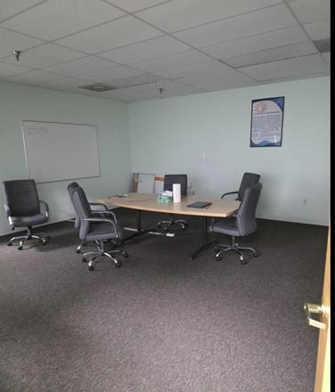 1030 Gallatin Pike