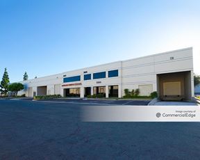 Fu-Lyons Paramount Industrial Center