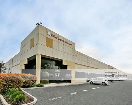 Industrial space for Rent at 7411 Central Avenue in Newark