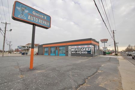 Industrial space for Rent at 7020 NW 39th Expressway in Bethany