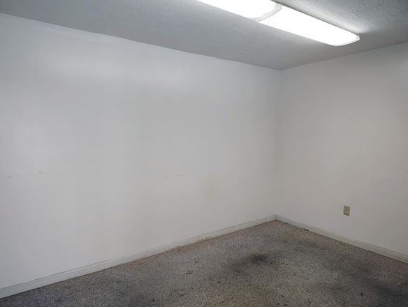 Commercial Warehouse Spaces
