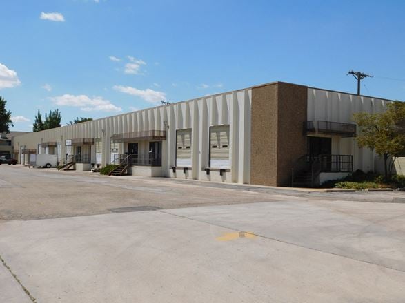Industrial space for Rent at 4107 45th SW in Amarillo