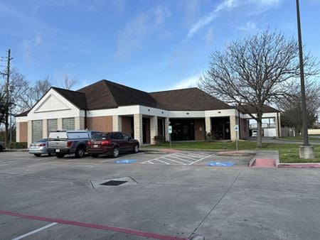 Photo of commercial space at 2404 Smith Ranch Rd in Pearland