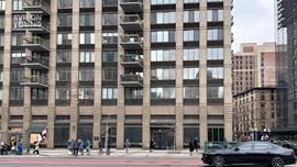 950 Broadway