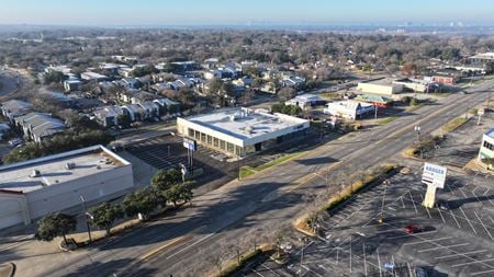Retail space for Sale at 10620 E Northwest Highway in Dallas