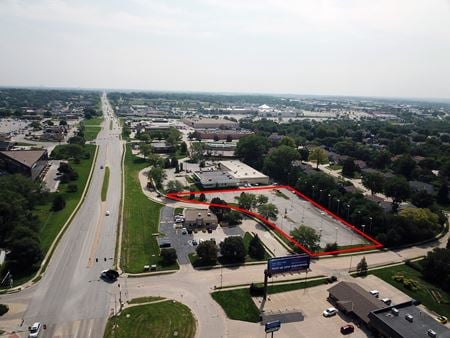 Photo of commercial space at 148th & West Center Road in Omaha
