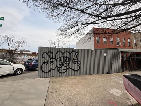 2072 Eastern Pkwy