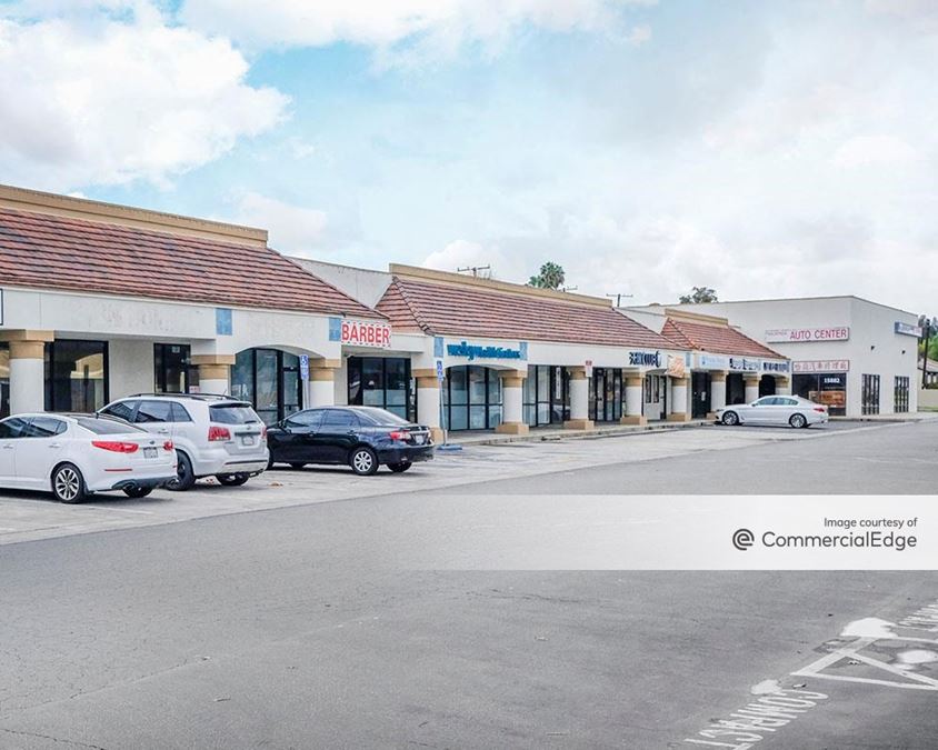 Gale Square Shopping Center