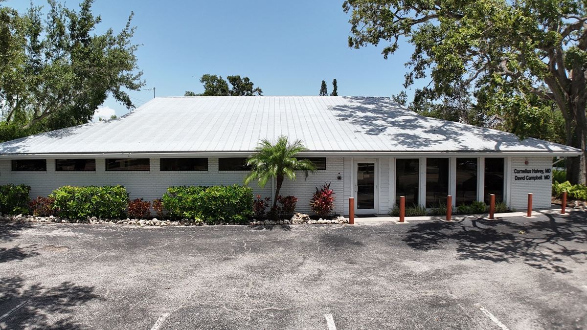 Medical Office 0.5 Miles from Sarasota Memorial Hospital