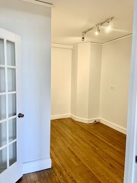 264 Beacon St
