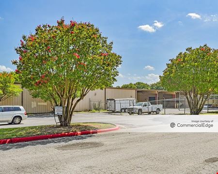 Industrial space for Rent at 101 North Irving Heights Drive in Irving