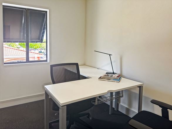 Regus - Winter Haven - 3rd St NW