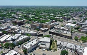 Lincoln Square | 1,169 SF Inline Retail Space For Lease